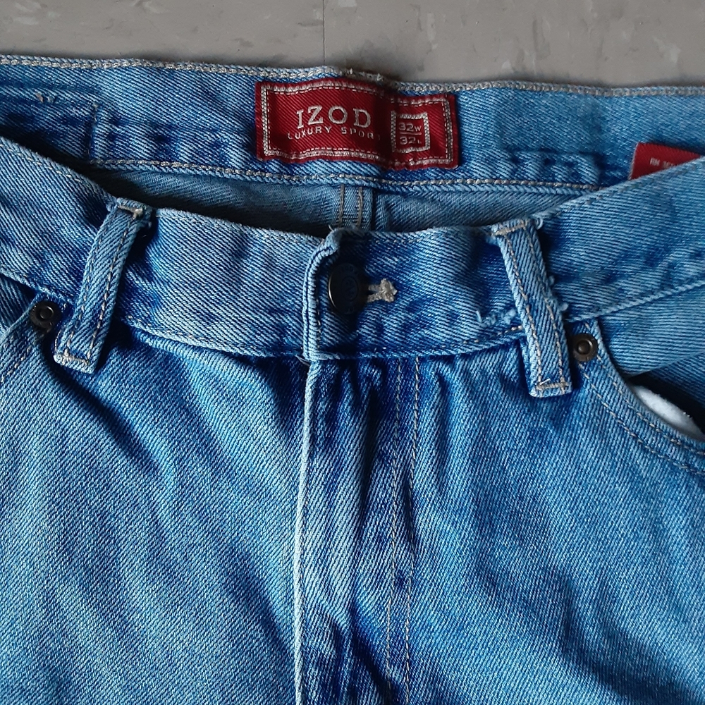 IZOD Blue Denim Ripped Jeans - Picture 5 of 6